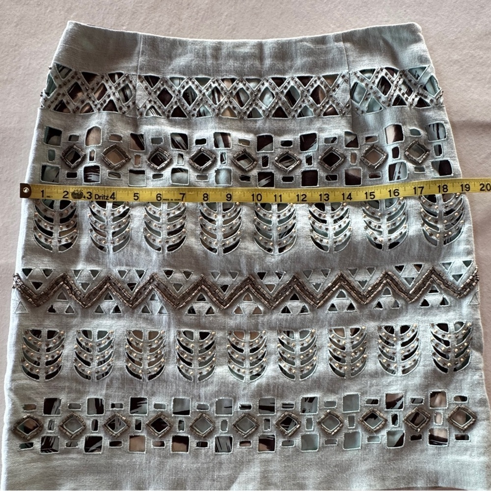 Per Se Linen Beaded Cut-Out Silk Lined Mini Skirt (6) - Picture 10 of 17